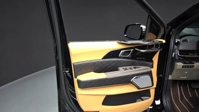 Kia Carnival 2025 - фото 23