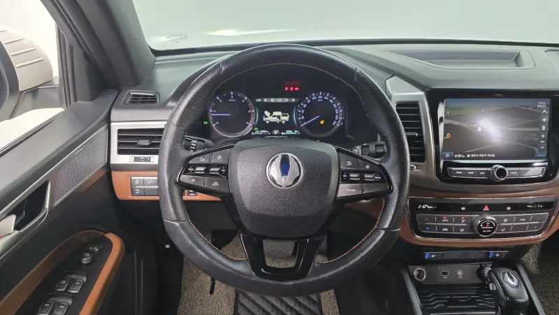 SsangYong Rexton Sports