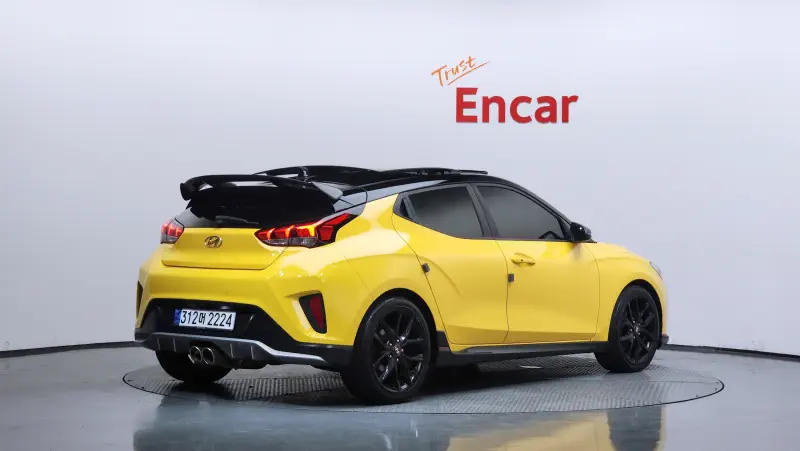 Hyundai Veloster