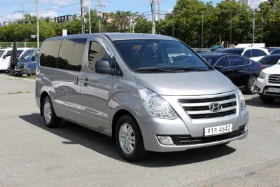 Hyundai Grand Starex