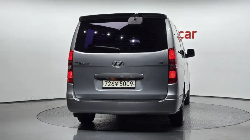 Hyundai Grand Starex