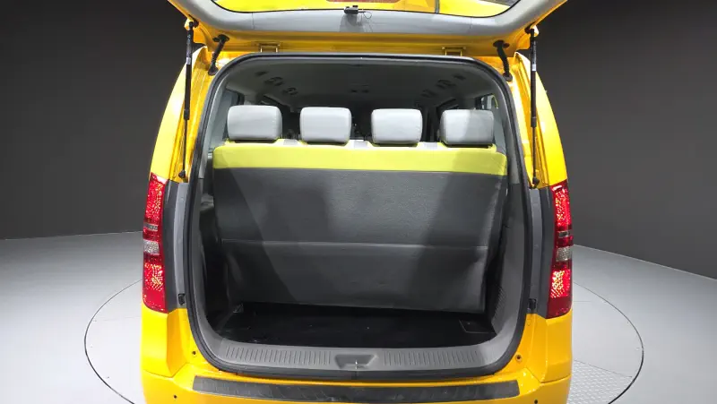 Hyundai Grand Starex
