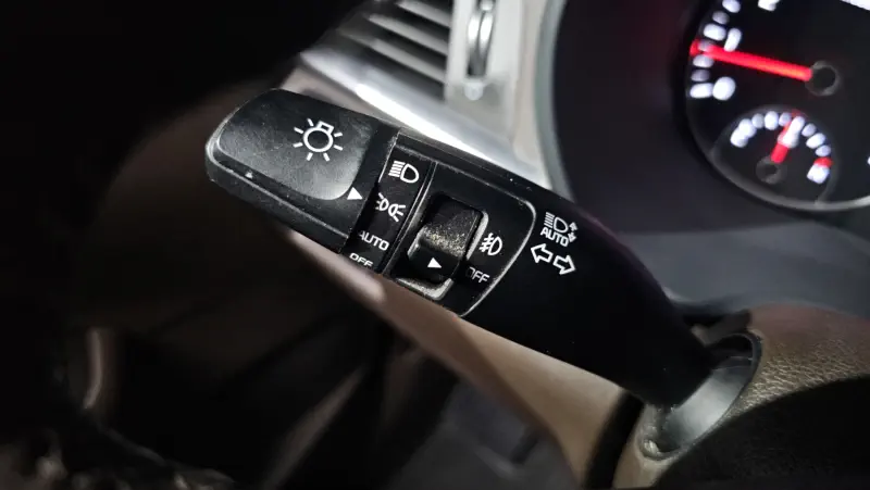 Kia K5 2019 - фото 27
