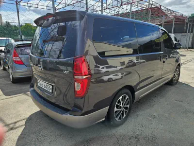 Hyundai Grand Starex