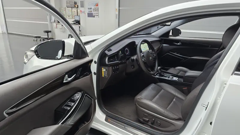 Купить Kia K7 Gyeonggi из Кореи