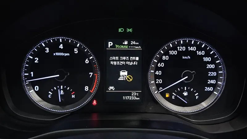 Hyundai Grandeur 2016 - фото 8