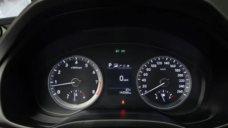 Hyundai Grandeur 2017 - фото 8