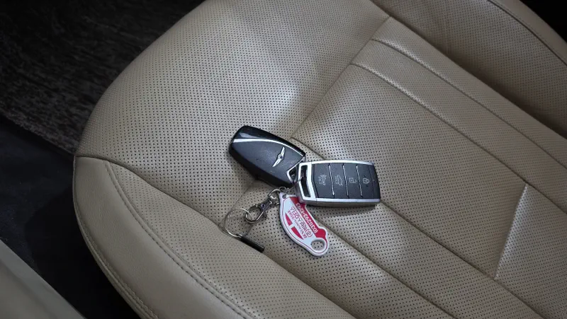 Купить Hyundai Genesis Gyeonggi из Кореи
