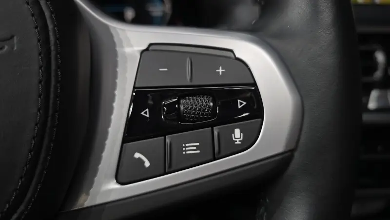 BMW iX3