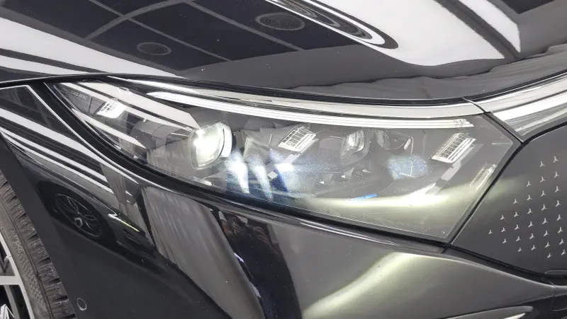 Mercedes-Benz EQS