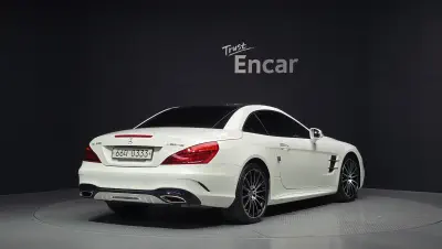 Mercedes-Benz SL-Class