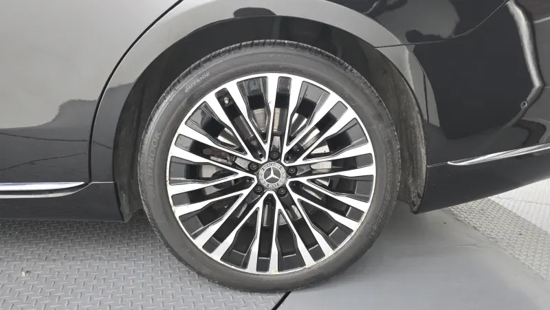 Mercedes-Benz S-Class 2021 - фото 21