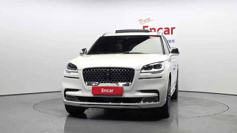 Lincoln Aviator