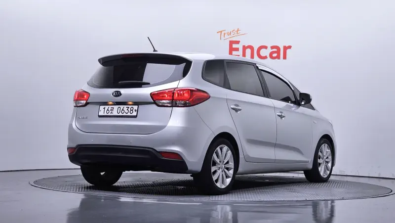 Kia Carens