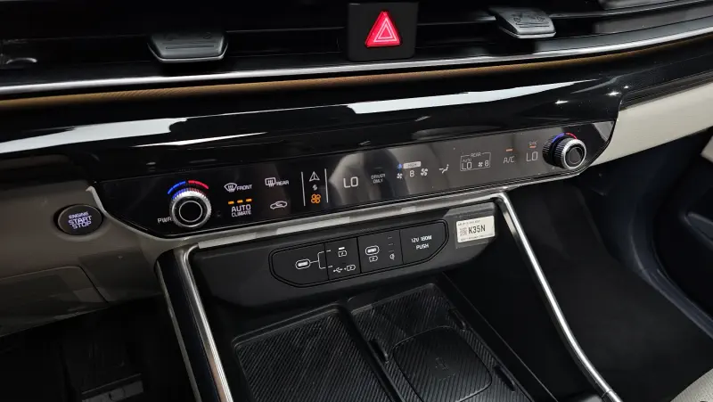 Kia Carnival 2024 - фото 31