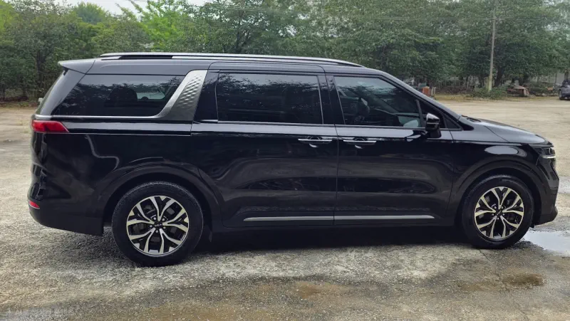 Купить Kia Carnival Chungbuk из Кореи