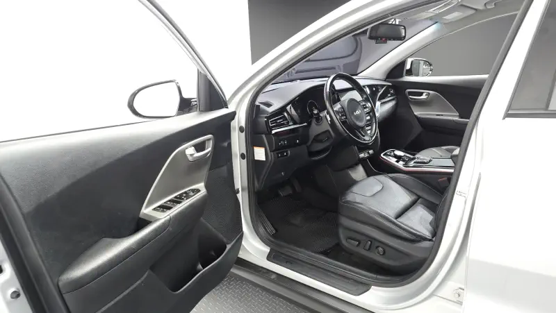 Kia Niro 2022 - фото 10