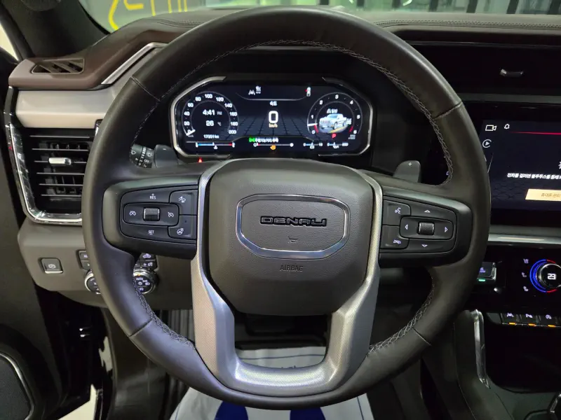 GMC SIERRA