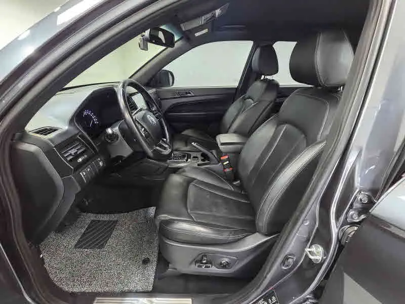 SsangYong Rexton Sports Khan