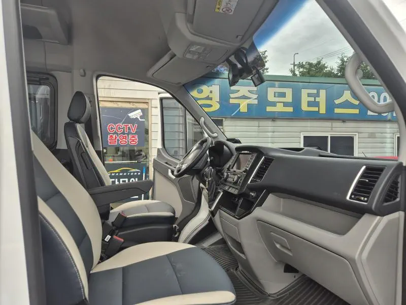 Hyundai H1