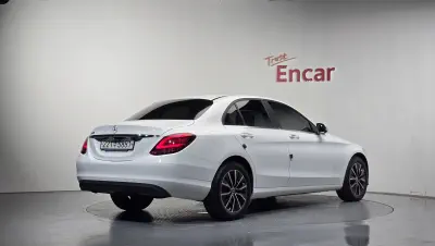 Mercedes-Benz C-Class 2019, 2.0 л, 13 665 км — купить с аукциона Кореи - 2