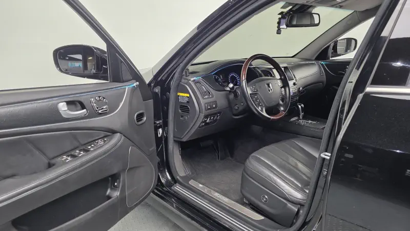 Hyundai Equus 2012 - фото 10