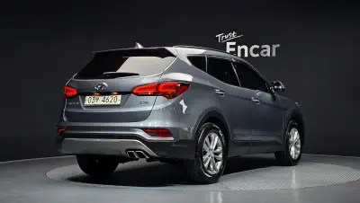 Hyundai Santa Fe 2017, 2.0 л, 134 268 км — купить с аукциона Кореи - 2