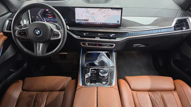 BMW X7