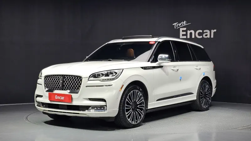Lincoln Aviator