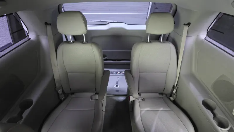 Купить Kia Carnival Seoul из Кореи