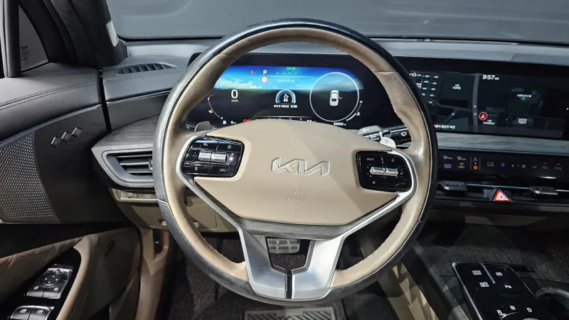 Kia K8