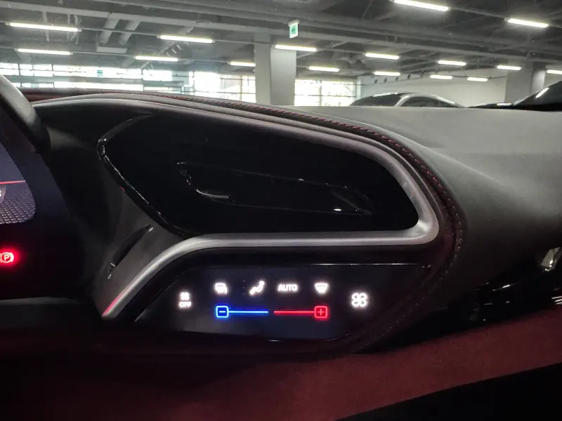 Ferrari 296
