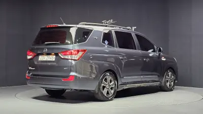 SsangYong Korando Turismo
