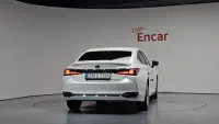 Купить Lexus ES300h Seoul из Кореи, превью 4