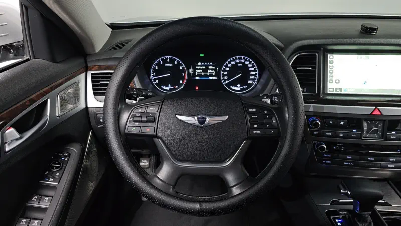 Hyundai Genesis