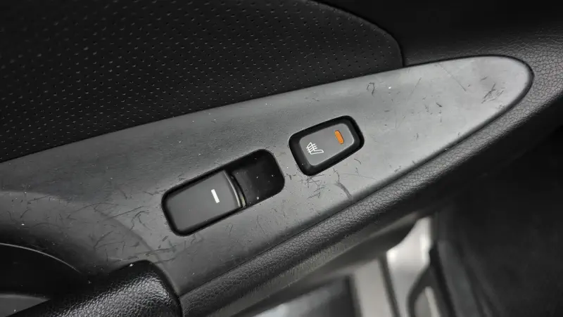 Hyundai Sonata 2010 - фото 18