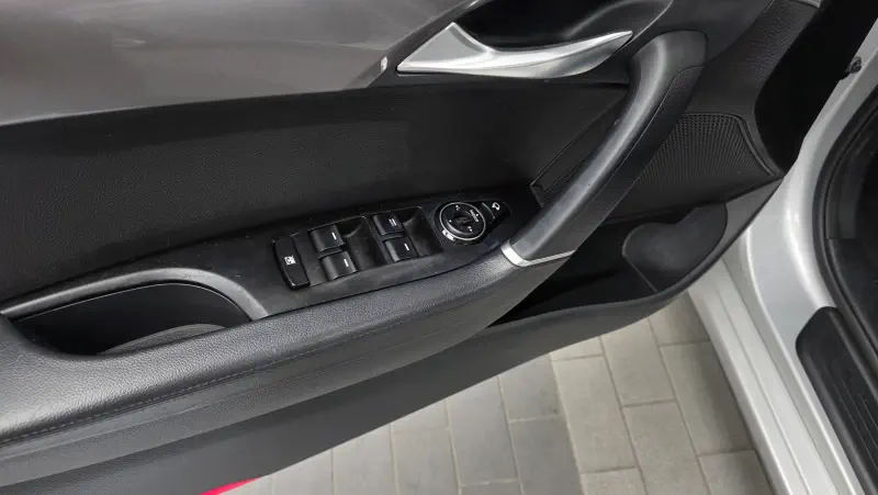 Hyundai I40 2012 - фото 28