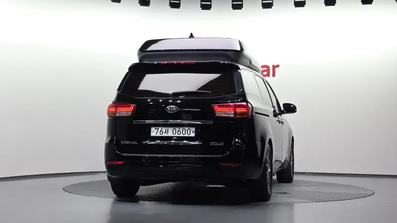 Купить Kia Carnival Gyeonggi из Кореи