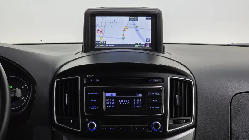 Hyundai Grand Starex