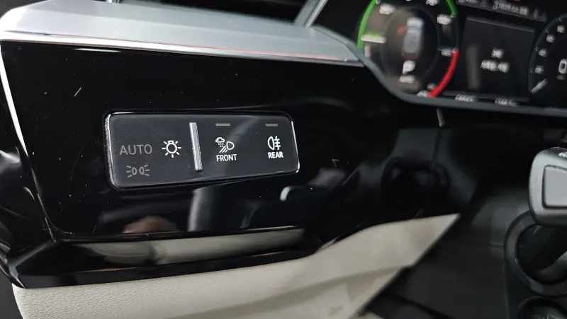 Audi e-tron
