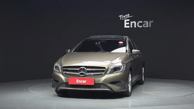 Mercedes-Benz A-Class 2014 - фото 3
