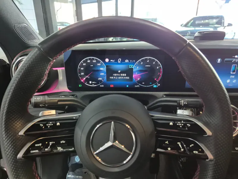 Mercedes-Benz CLA-Class