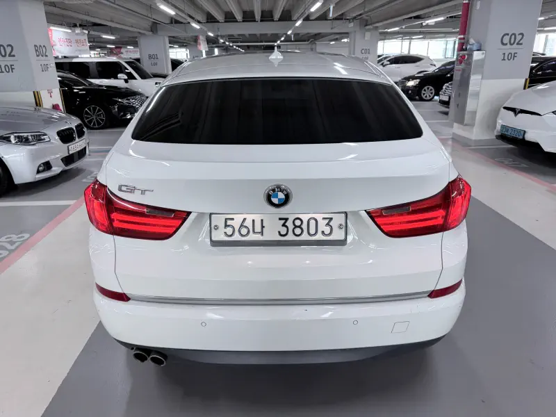 BMW 5-Series Gran Turismo 2014 - фото 3