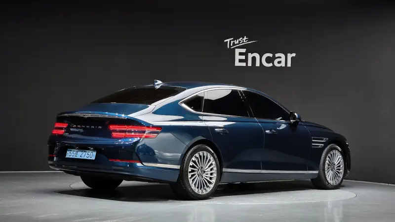 Genesis Electrified G80