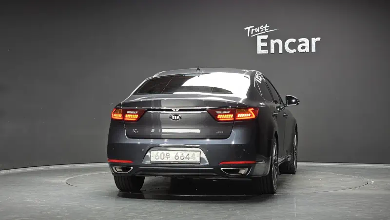 Kia K7