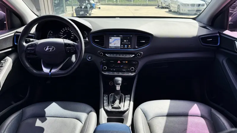 Hyundai Ioniq