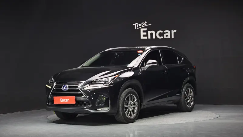 Lexus NX300h