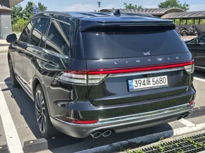 Lincoln Aviator