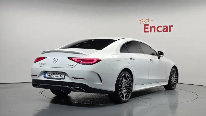 Mercedes-Benz CLS-Class