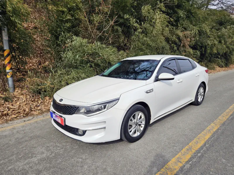 Kia K5 2015 - фото 1